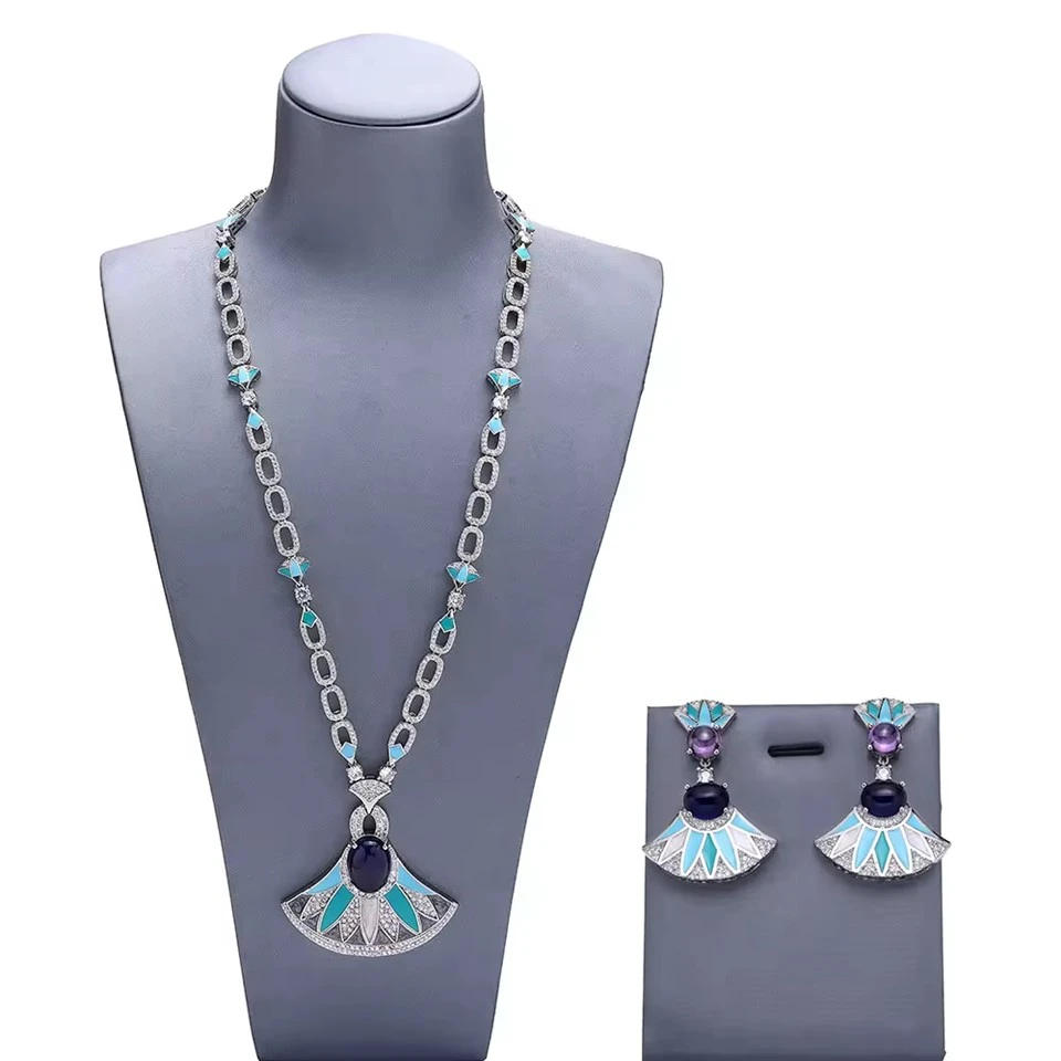 Conjunto de joyería nupcial de 4 piezas con dijes